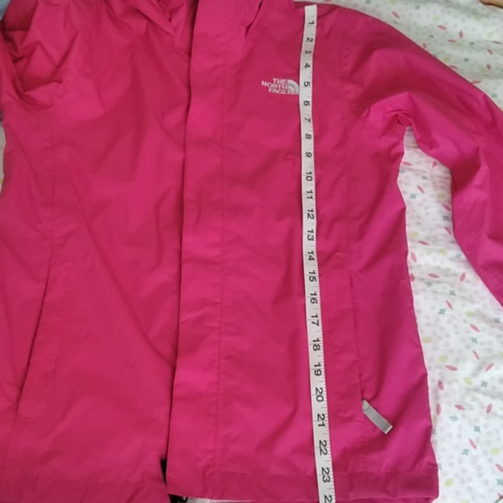 Girls Large North face Jacket/ Beautiful pink - Picture 9 of 9